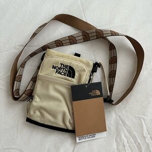 NWT The North Face Borealis Water Bottle Holder